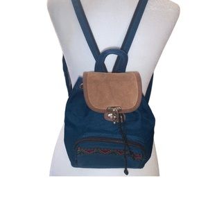 Beautiful blue mini backpack (DONATING SOON)